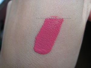 Xtreme Lip Cream in Pinky Nude swatch